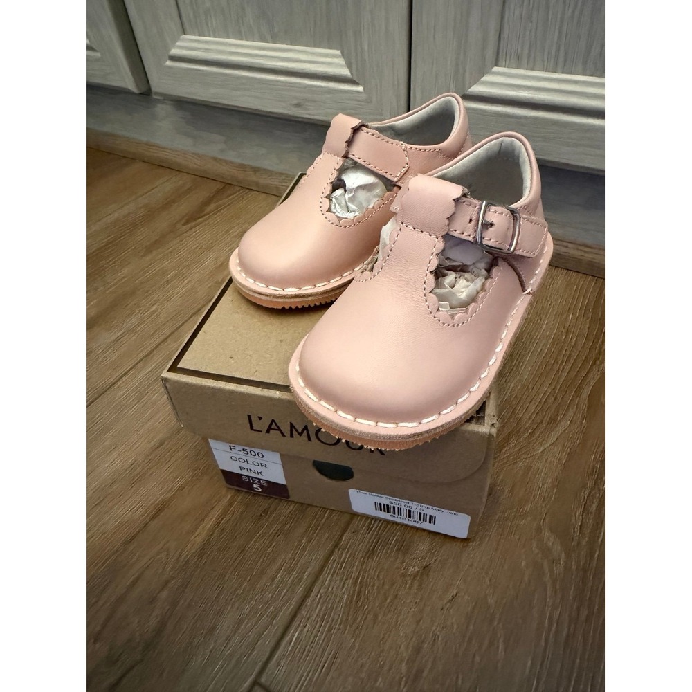 NIB Lamour Shoes Sz 5 Dusty Pink